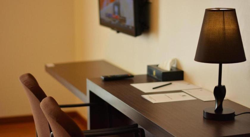 Hotel Grand Baron Taiping Esterno foto