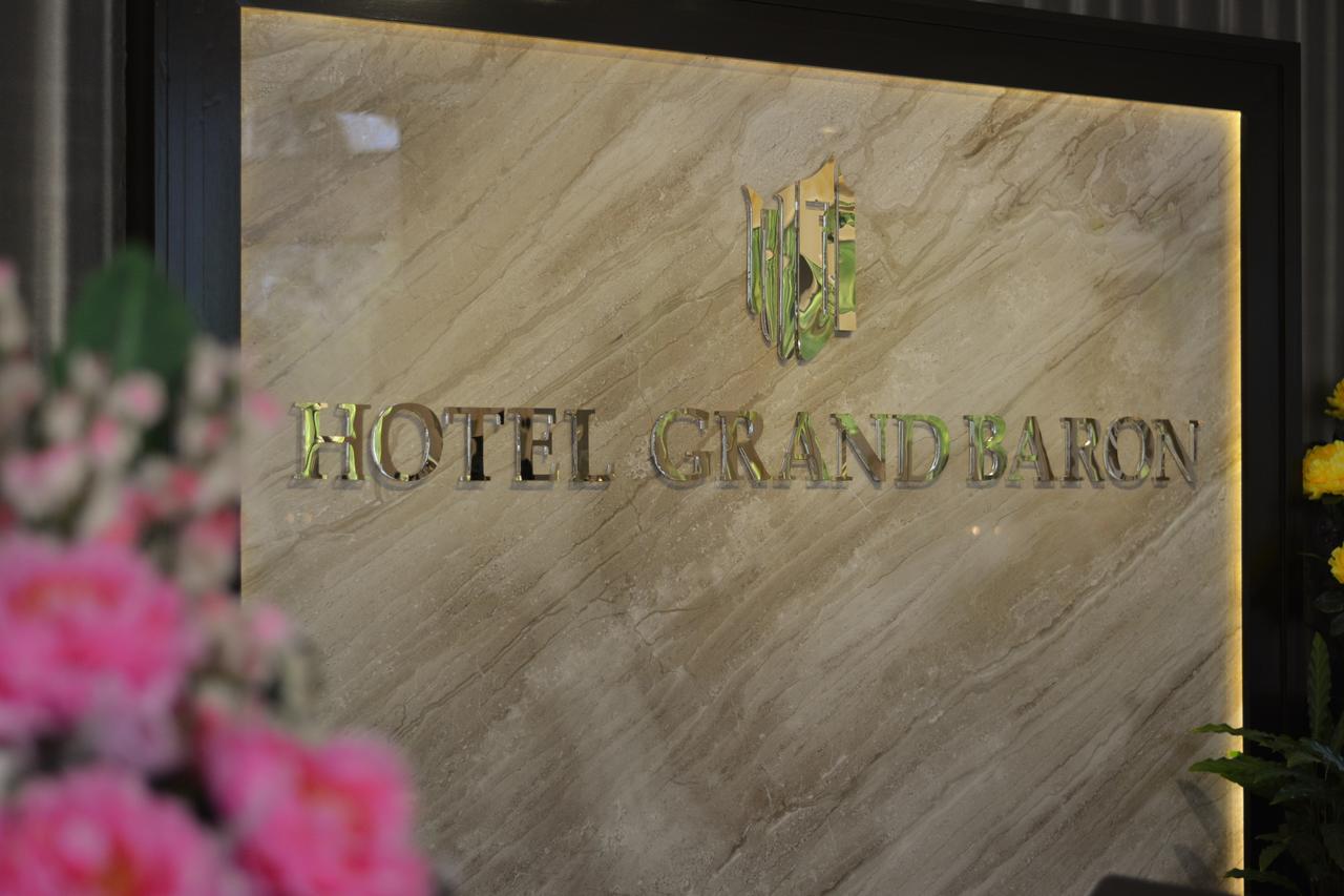 Hotel Grand Baron Taiping Esterno foto